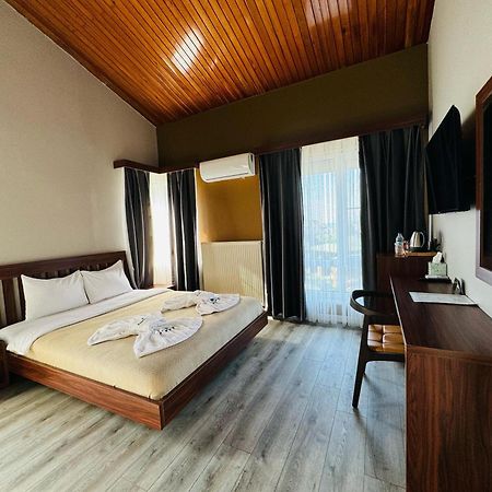 Istanbul Airport Treekos Suite Hotel Karaburun  Exteriör bild